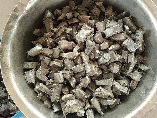 Porcelana Ingot/bloque de MgNd35 de aleación de magnesio y neodimio para el refino de granos proveedor