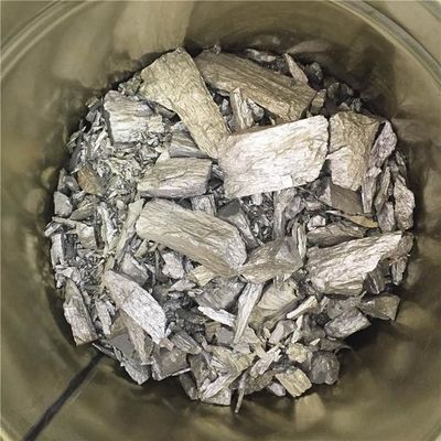 Porcelana Aleación de níquel hafnio como elemento aditivo para aleaciones de alta temperatura basadas en níquel proveedor
