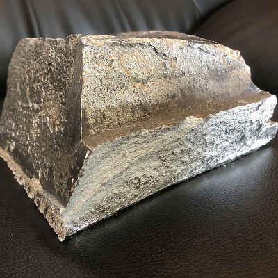 Porcelana Magnesio Erbium Master Alloy MgEr30 para el refinamiento de granos, endurecimiento proveedor