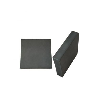 Porcelana Las placas a prueba de balas negras de peso ligero de 3,15 G/cm3 para protección de aeronaves proveedor