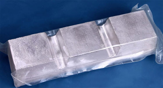 Porcelana Ingota de aluminio y gadolinio de aleación AlGd30 para productos 3C en la industria del aluminio AlMo50 AlNd50 AlNb50 proveedor