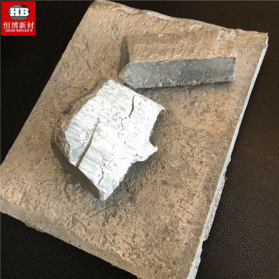 Porcelana Ingota de aluminio de aleación de magnesio AlMg50% MgAl50% Ingota para fundiciones de aluminio para aleaciones maestras Al mejorado rendimiento proveedor