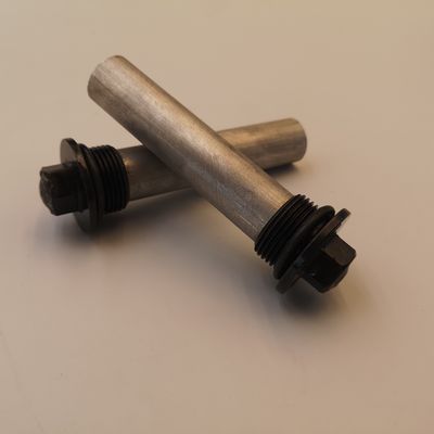 Ánodo sacrificatorio Rod del magnesio para el reemplazo del ánodo del tanque del calor del agua proveedor