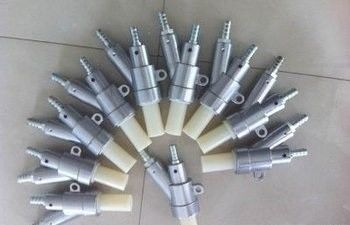 Boquilla de pulverización de carburo de boro con pistola de chorro de arena de entrada única Doule Venturi para equipos de limpieza proveedor