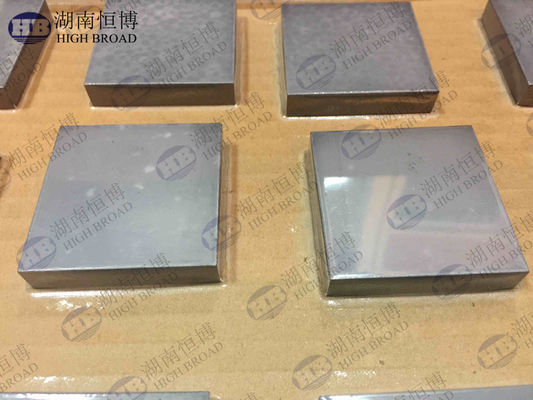 Insertos a prueba de balas de carburo de silicio para placas de blindaje de carburo de boro con densidad y bajo peso proveedor