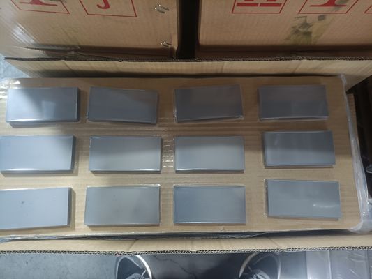 Placas balísticas cuadradas de carburo de silicio y de boro para protección a prueba de balas proveedor