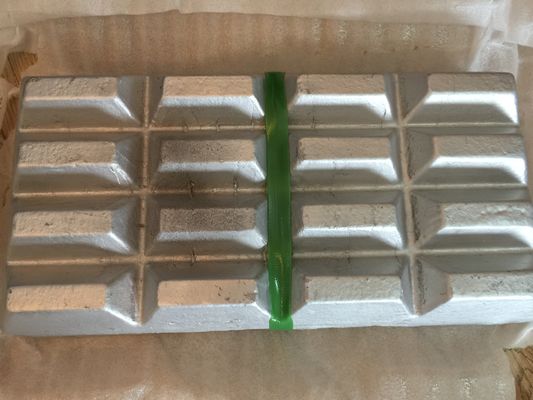 Aleaciones principales de CuCrNb, lingote de cobre de la aleación del niobio del cromo para el añadido en el horno, aleación principal intermedia proveedor