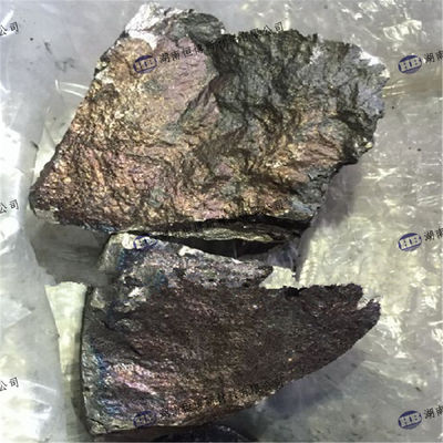 Lingote Zr el 40% el 50% el 60% el 70% de la aleación principal del circonio del cobre de CuZr para el grano refina el uso ZrCu proveedor
